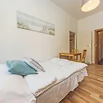 Bed and Breakfast Karat Ii