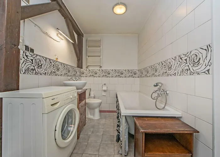 Alojamento de Acomodação e Pequeno-almoço Karat Ii